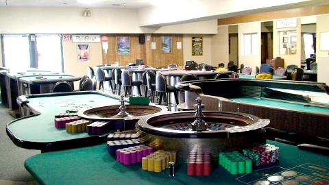 Roulette tables